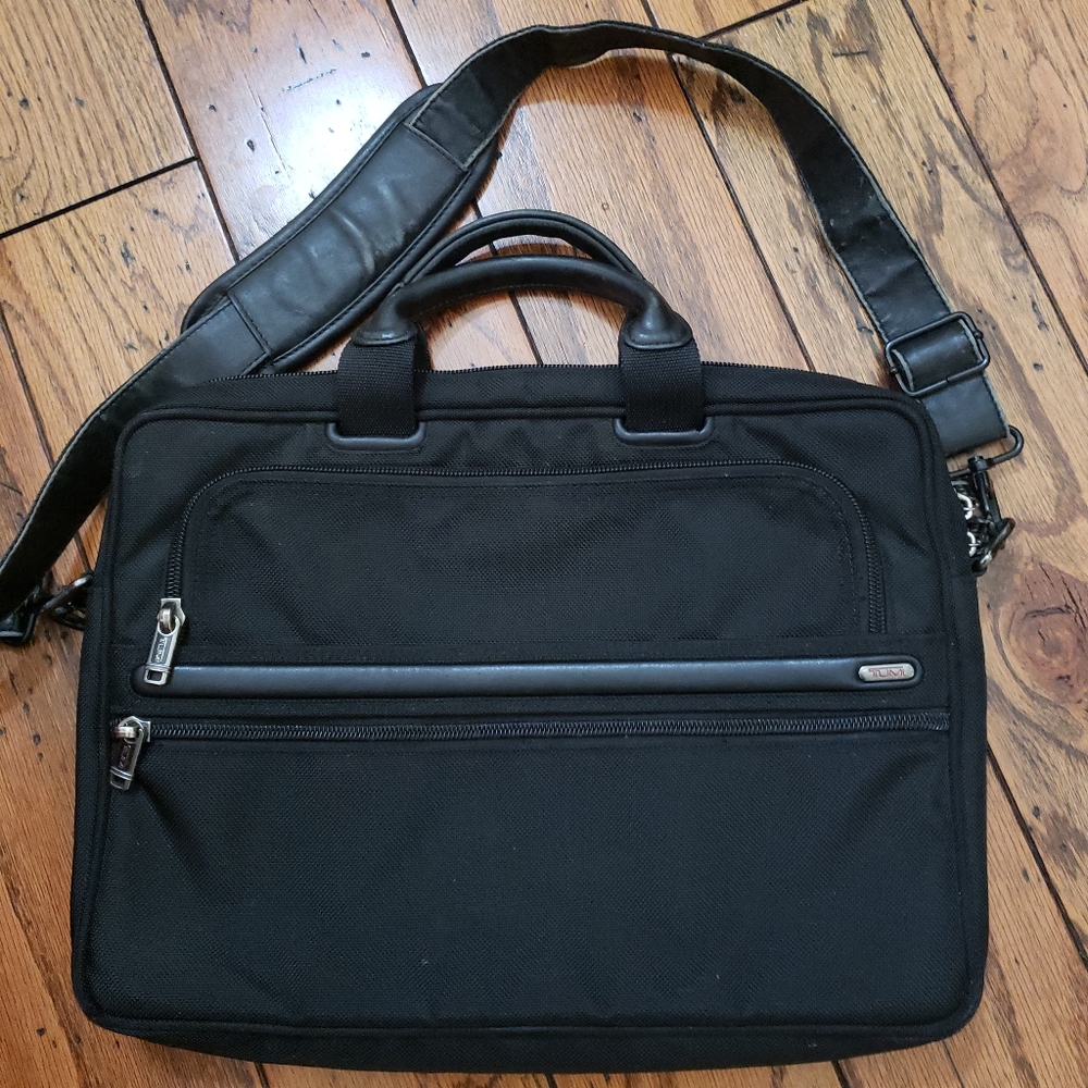 COPY - Tumi Padded Computer Bag